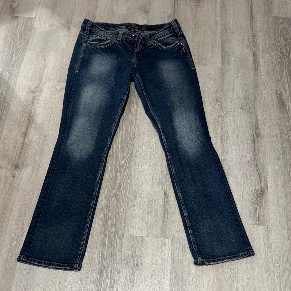 Silver Jeans Straight Leg in Dark Blue